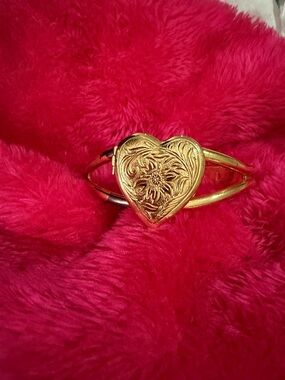 Gold Heart Floral Engraved Cuff Bracelet - Women Jewelry